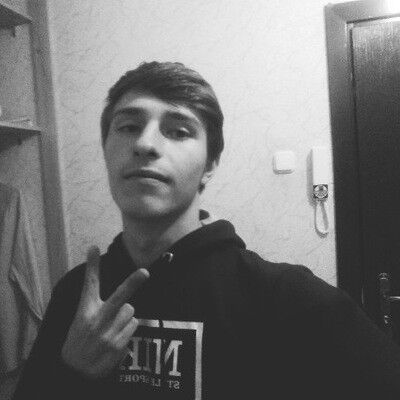  ,   Andrei, 25 ,  