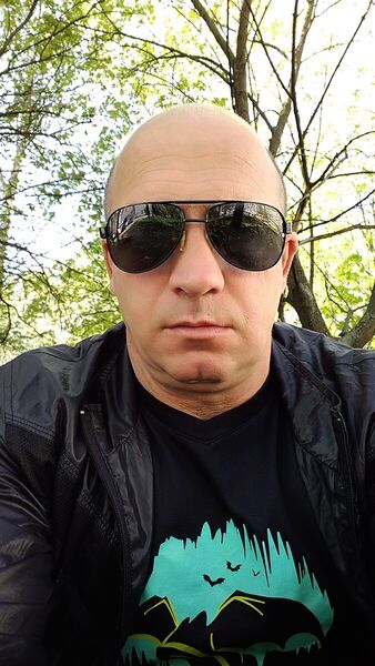  ,   Bobi, 51 ,   ,   , c 