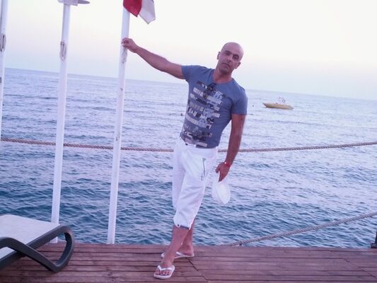  ,   Famil, 51 ,   
