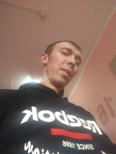  ,   Jenek, 35 ,   