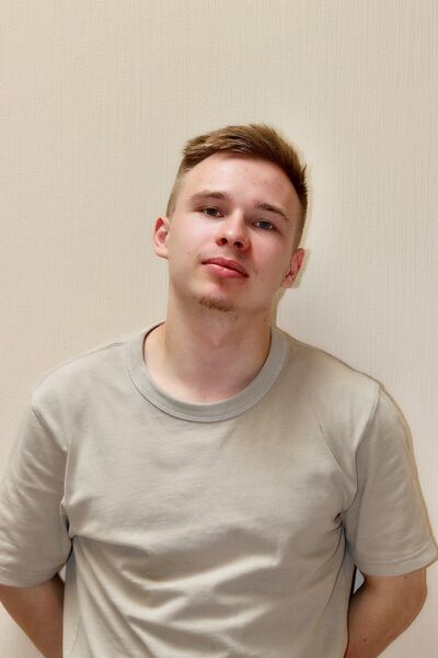  Airway Heights,   Alex, 24 ,   