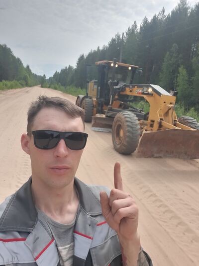  ,   Ilya, 37 ,   ,   , c , 