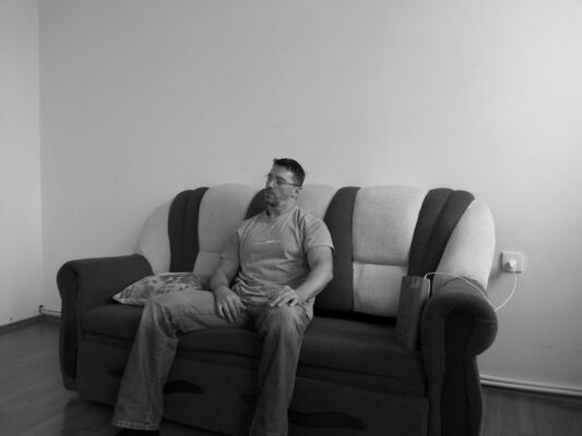  ,   Raul, 45 ,   ,   , c 