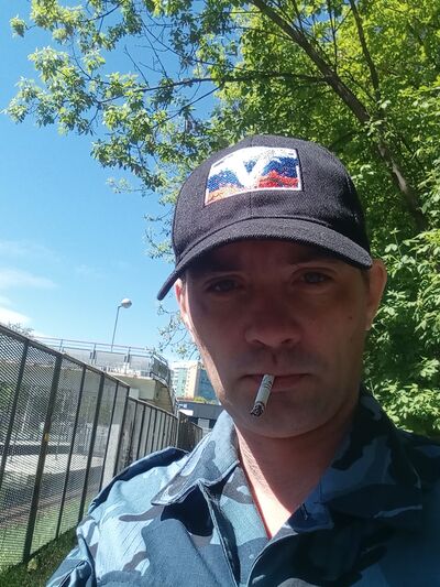  ,   Aleksander, 42 ,   ,   