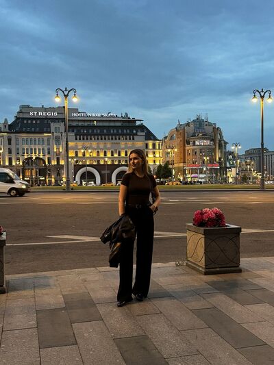  Guttenberg,   , 27 ,   ,   