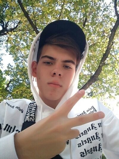  ,   Rostislaw, 20 ,   c 