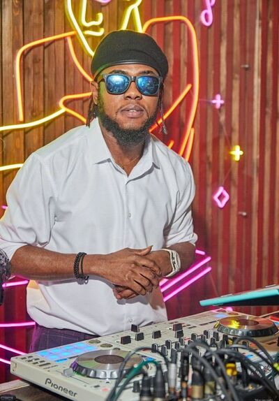  ,   Dj Benefit, 31 ,     , c 