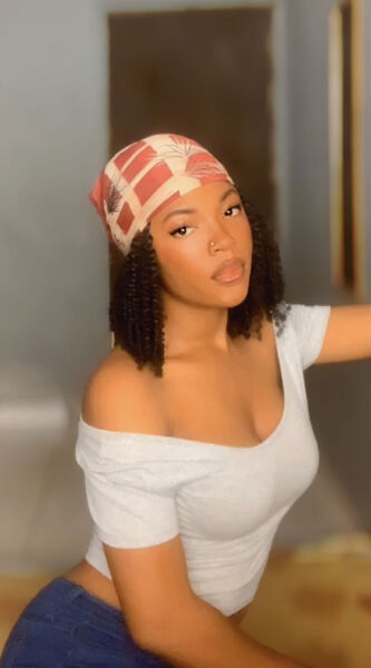  Lagos,   Kwiin, 27 ,   ,   