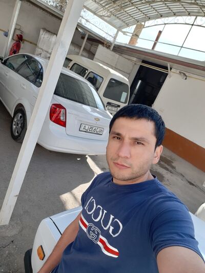  ,   Ilkhom, 32 ,   ,   , c 