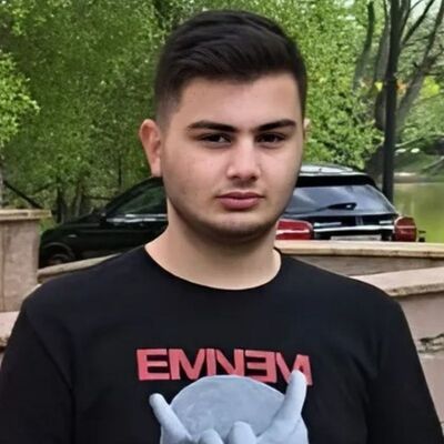  ,   Edgar, 18 ,   ,   