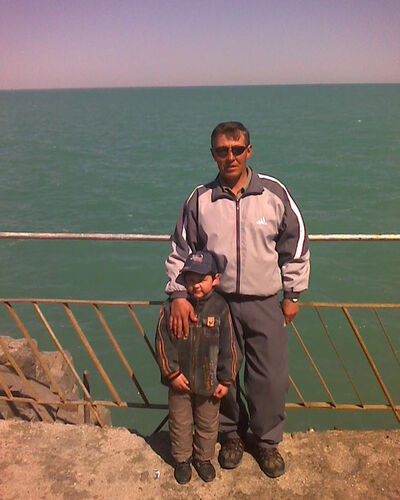  ,   Aleks, 40 ,   ,   , c 