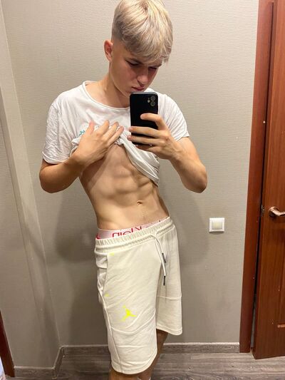  ,   Ivan, 21 ,   ,   