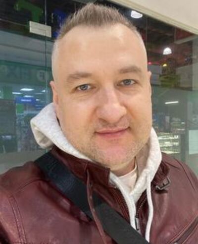 ,   Viktor, 59 ,   ,   
