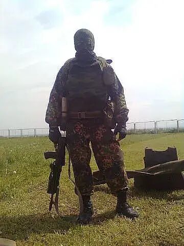  --,   , 35 ,     , c 
