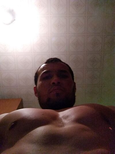  ,   Kyrgyzbek, 34 ,   ,   , c , 