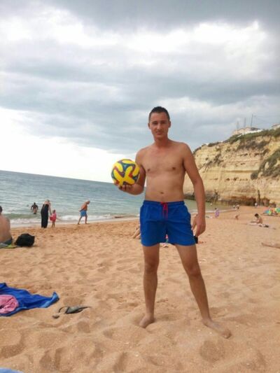  ,   Alex, 37 ,   ,   , c , 