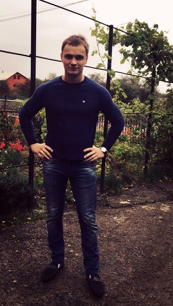  ,   Alex, 30 ,   