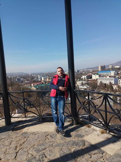  ,   Andrey, 52 ,   ,   , c , 