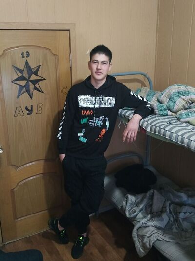   ,   Abrorbek, 34 ,   ,   