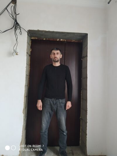  ,   Maga, 39 ,   ,   