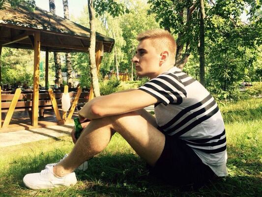  ,   Pavel, 36 ,   ,   