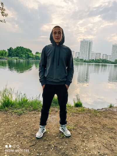  ,   Ilya, 24 ,   ,   , c , 