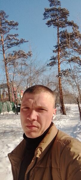  ,   Ivan, 37 ,   ,   