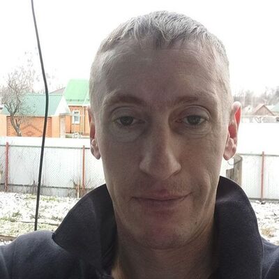  ,   Mik, 44 ,   ,   , c , 