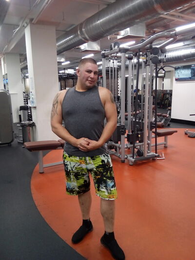  ,   Oleg, 40 ,   ,   , c 