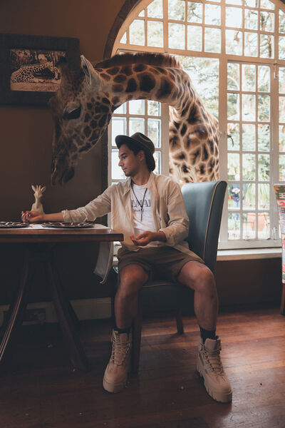  ,   Alex, 30 ,   ,   , c 