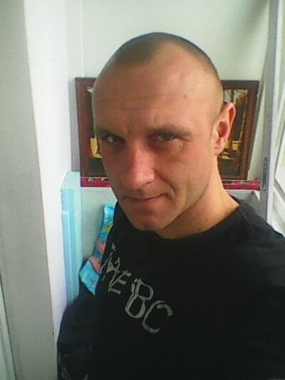  -,   Jarik, 41 ,   