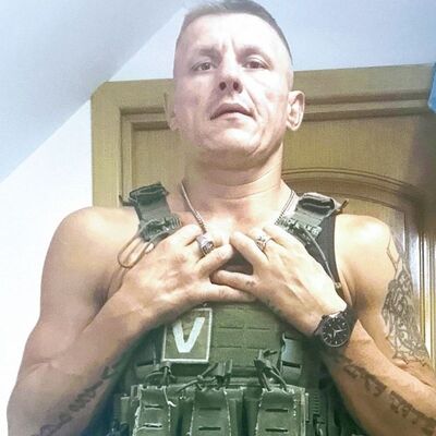  ,   Angel, 35 ,     , c 