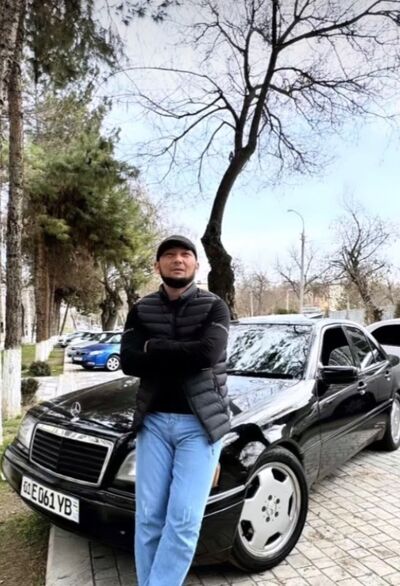  ,   Ahror, 33 ,   ,   