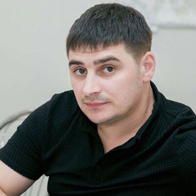  --,   Artem, 33 ,     