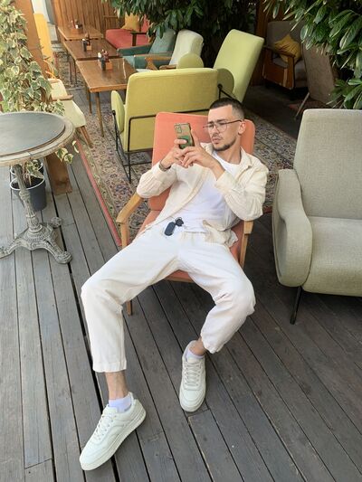  ,   , 27 ,   