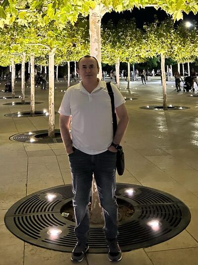  ,   Evgeny, 49 ,   ,   , c 