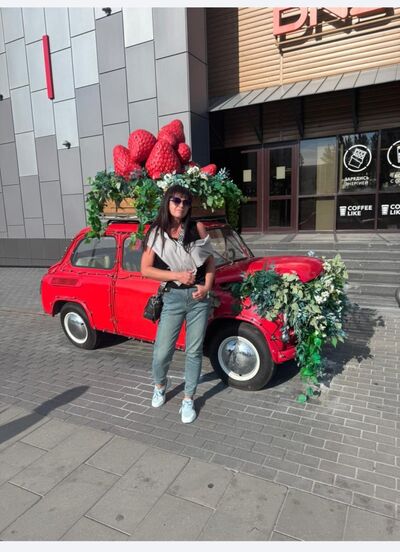  ,   Lisa, 43 ,     , c 