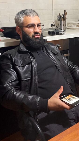  -,   , 32 ,   ,   