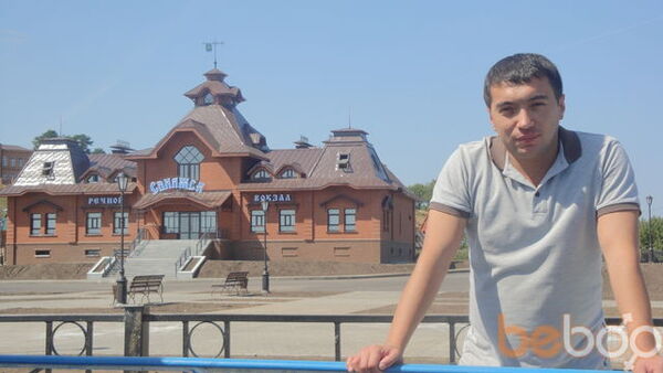  ,   Murad, 40 ,  
