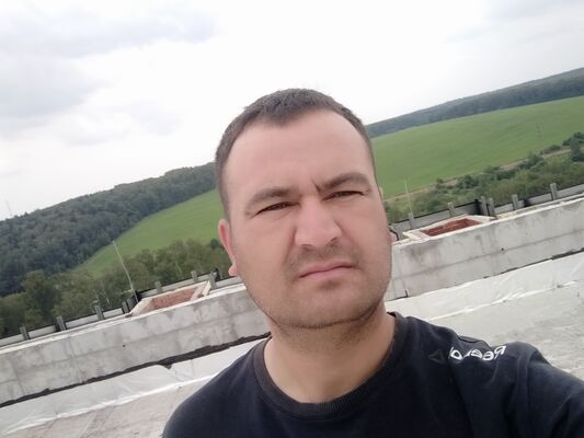  -,   , 32 ,     