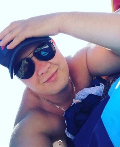  ,   Vladislav, 29 ,   ,   