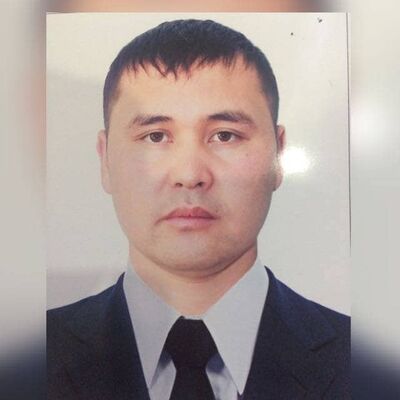  ,   Rysbek, 35 ,   ,   