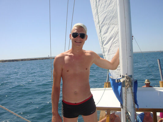  ,   Stas, 38 ,   