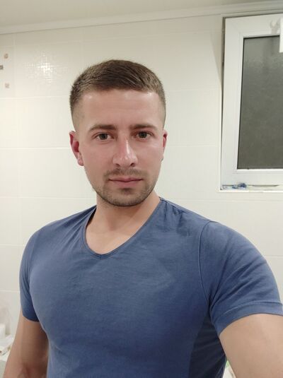  ,   Gicu, 31 ,   ,   , c 