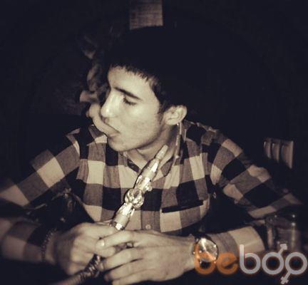 ,   Artur, 35 ,   