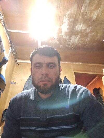  ,   Ilyosbek, 38 ,   ,   