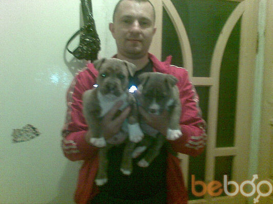  ,   Vadim, 45 ,   