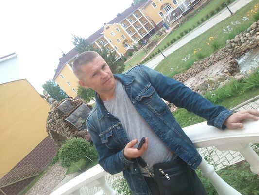  ,   Petr, 47 ,   ,   