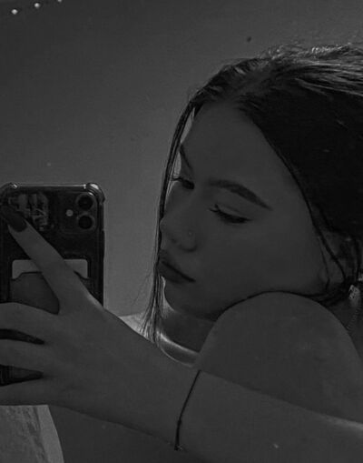  ,   Kira, 21 ,   ,   