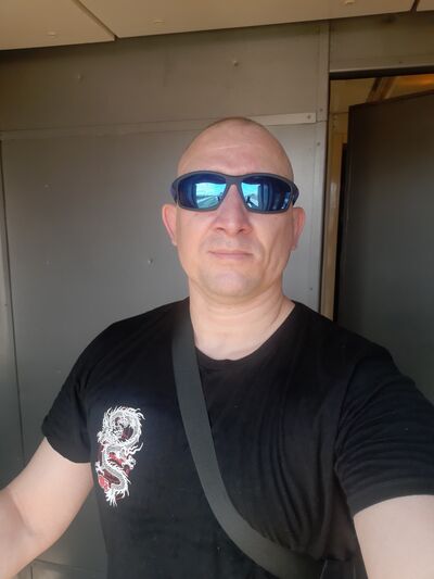  ,   MEN, 43 ,   ,   , c 